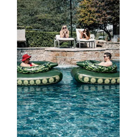 Opblaasbare tank met waterkanon – Zwemco.be